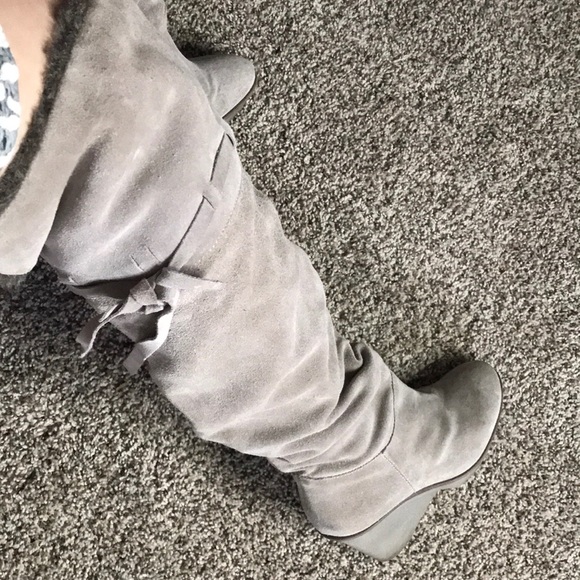 Grayish taupe rare b. Makowski over knee boots - Picture 6 of 8